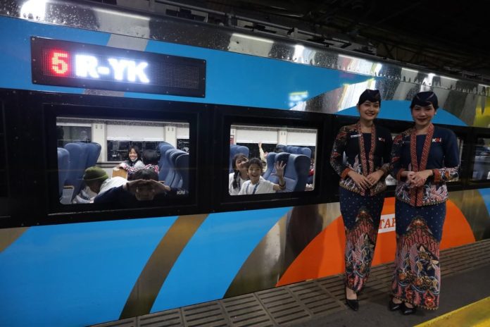 Diskon Tiket KA Ekonomi Komersial Hingga 30% Masih Berlaku Sampai 31 Juli 2025, Segera Manfaatkan Sebelum Kehabisan!