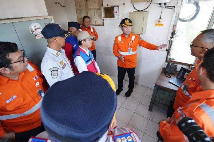 Dorong Keselamatan di Perlintasan Sebidang, KAI dan DJKA Uji Coba Panic Button di Semarang