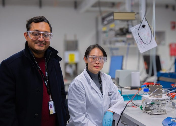 UNSW researchers to scale up development of clean aviation fuel thanks to $1