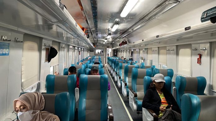 Apresiasi Pelanggan, KAI Daop 8 Surabaya Hadirkan Berbagai Promo Tiket Kereta Api Memperingati HUT KAI ke-80
