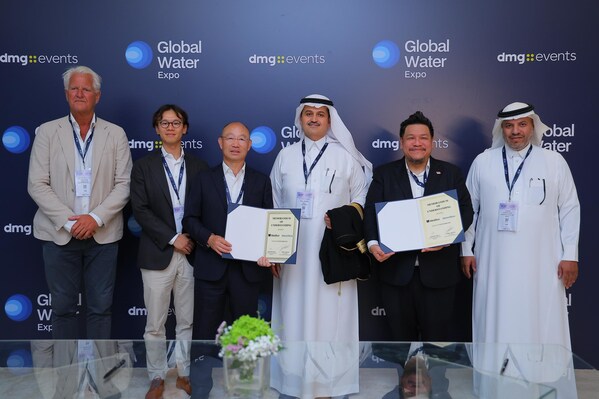 From left to right: Albertus Henricus Josef Welkers - Consultant of GreenTech, Jack Zhang - International Business Director of GreenTech, Eric Zhang - Chairman of GreenTech, H.E. Mohammed N Al Jasser - CEO of TASAMA, Joseph Chua - Co-Founder and President of MediSun, Dr Ayman Alshelfan - Chairman of MediSun Arabia