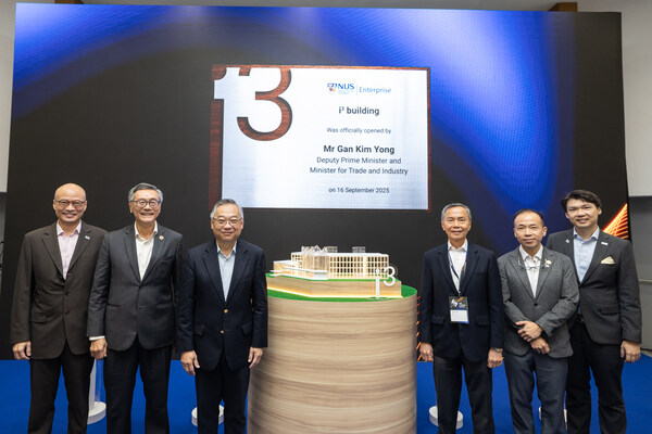 (From left) Dr Tan Sian Wee, NUS Senior Vice President (Innovation and Enterprise); Professor Tan Eng Chye, NUS President; Mr Gan Kim Yong, Deputy Prime Minister and Minister for Trade and Industry; Mr Hsieh Fu Hua, Chairman of the NUS Board of Trustees; Professor Aaron Thean, NUS Deputy President (Academic Affairs) and Provost; and Associate Professor Benjamin Tee, Vice President (Innovation and Enterprise), NUS Enterprise, launched the NUS i3 building, a launchpad for innovation and impact, on 16 September 2025. (From left) Dr Tan Sian Wee, NUS Senior Vice President (Innovation and Enterprise); Professor Tan Eng Chye, NUS President; Mr Gan Kim Yong, Deputy Prime Minister and Minister for Trade and Industry; Mr Hsieh Fu Hua, Chairman of the NUS Board of Trustees; Professor Aaron Thean, NUS Deputy President (Academic Affairs) and Provost; and Associate Professor Benjamin Tee, Vice President (Innovation and Enterprise), NUS Enterprise, launched the NUS i3 building, a launchpad for innovation and impact, on 16 September 2025.
