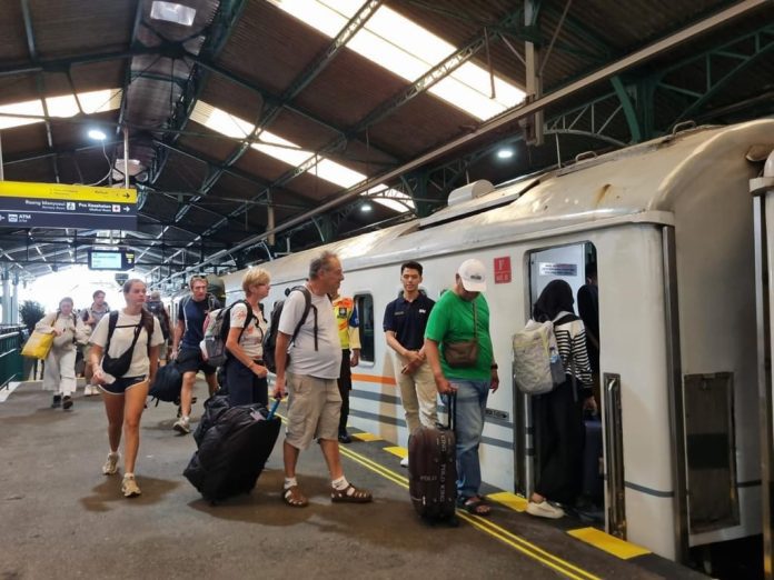 Sambut HUT ke-80, KAI Berikan Diskon 20% untuk Perjalanan Kereta Api Sepanjang September 2025