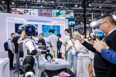 AgiBot Robotics Debuted at IROS 2025, the AgiBot World Challenge Concluded Successfully