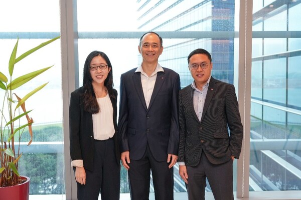 From left to right: Grace Yan, Senior Portfolio Manager, Asset Management, James Ong, Group Head of Asset Management, and Phua Zhenghao, Group Head of Investments, Asset Management, CGS International