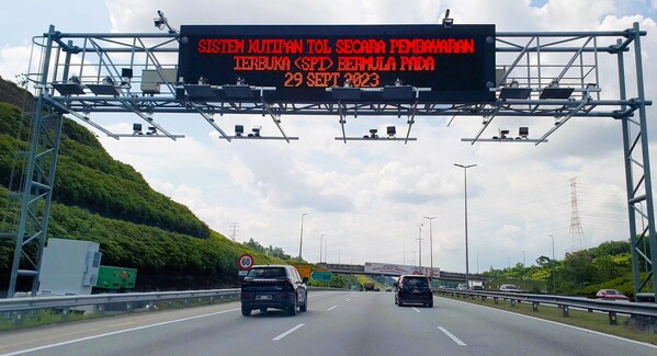FETC International, in partnership with KJS-SEP, successfully implemented a Multi-Lane Free Flow (MLFF) Proof of Concept on the Maju Expressway (E20). FETC International, in partnership with KJS-SEP, successfully implemented a Multi-Lane Free Flow (MLFF) Proof of Concept on the Maju Expressway (E20).