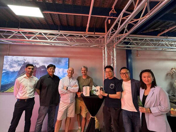 INFiLED-Group Photo