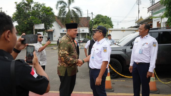 KAI Daop 8 Surabaya Terima Kunjungan Komisi VII DPR RI Di Stasiun Sidoarjo Bahas Pembangunan Jalur Ganda dan Elektrifikasi