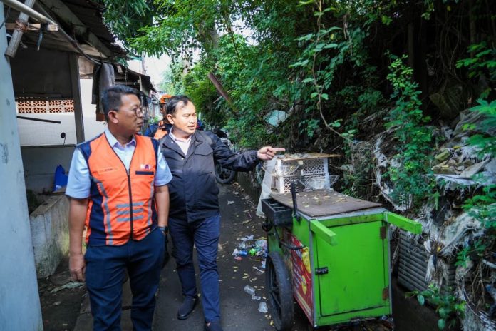 KAI Daop 1 Jakarta Lakukan Inspeksi Lokasi Berpotensi Longsor di Petak Jalan Manggarai – Sudirman