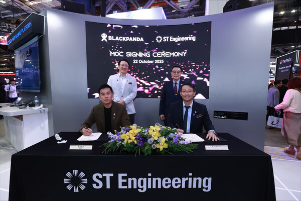Memorandum of Collaboration (MOC) between Blackpanda and ST Engineering inked at GovWare 2025 by Gene Yu, Founder & CEO, Blackpanda; Victor Tan, Managing Director, SEA, Blackpanda; Lim Meng Hwee, Senior VP/Head, Cyber Solutions & Infrastructure, ST Engineering; Goh Eng Choon, President of Cyber, ST Engineering.