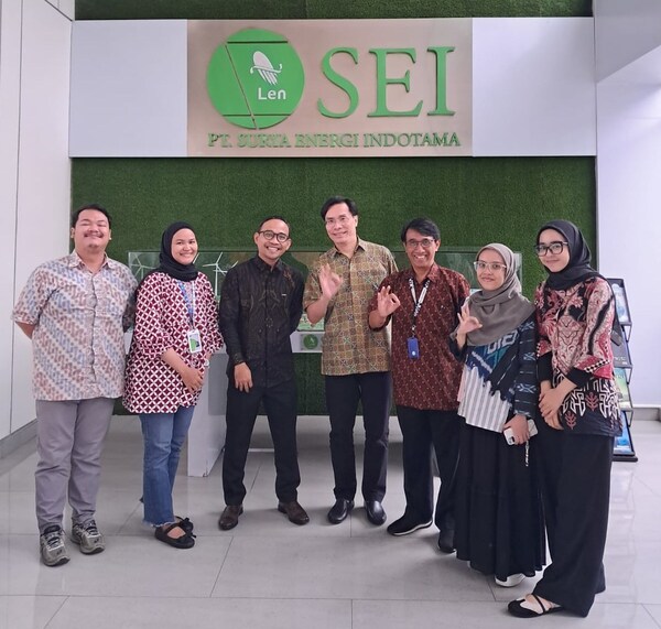 SEI and AMPOTECH staff at SEI office in Bandung