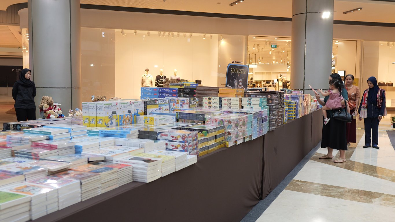 Lebih dari 10.000 judul buku di The Book Lab Vol. 2