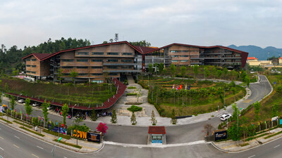 Built on a 10-hectare campus in the former administrative centre of Lao Cai Province, a thoughtfully crafted boarding ecosystem where British architectural elegance meets the spirit of the local landscape, echoed in terraced rice fields and rolling tea hills Each day at Ardingly College Vietnam is a natural interplay between academic learning, physical development and structured boarding life - where every experience contributes to a purposeful journey of growth. (PRNewsfoto/Ardingly College Vietnam) Built on a 10-hectare campus in the former administrative centre of Lao Cai Province, a thoughtfully crafted boarding ecosystem where British architectural elegance meets the spirit of the local landscape, echoed in terraced rice fields and rolling tea hills Each day at Ardingly College Vietnam is a natural interplay between academic learning, physical development and structured boarding life - where every experience contributes to a purposeful journey of growth. (PRNewsfoto/Ardingly College Vietnam)