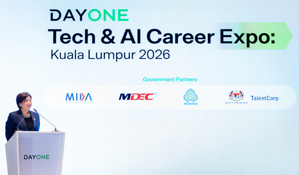 Jamie Khoo, CEO of DayOne, gave her welcome address at the Tech & AI Career Expo Kuala Lumpur 2026.