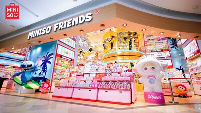 MINISO FRIENDS Lands at Van Hanh Mall with an Exciting Expanded Lineup of Beloved IPs