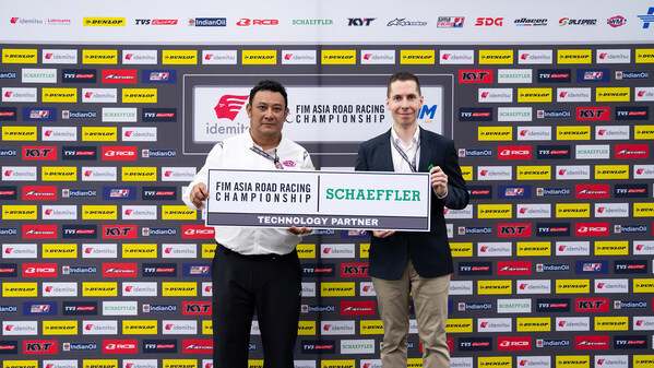 (from left) Ron Hogg, Director (Two Wheels Motor Racing Sdn Bhd) and Maximilian Fiedler, Regional CEO Asia/Pacific (Schaeffler) collaborate at the Asia Road Racing Championship. Photo: Schaeffler (from left) Ron Hogg, Director (Two Wheels Motor Racing Sdn Bhd) and Maximilian Fiedler, Regional CEO Asia/Pacific (Schaeffler) collaborate at the Asia Road Racing Championship. Photo: Schaeffler