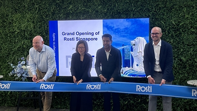 From left to right: Jonas Persson (Rosti Group CEO), Shirley Ding (Regional Director of Finance and Corporate Development, Rosti Asia), Pat Williams (Senior Vice President, Rosti Asia Pacific), Hans Månsson Rantzow (Rosti Group CFO) From left to right: Jonas Persson (Rosti Group CEO), Shirley Ding (Regional Director of Finance and Corporate Development, Rosti Asia), Pat Williams (Senior Vice President, Rosti Asia Pacific), Hans Månsson Rantzow (Rosti Group CFO)