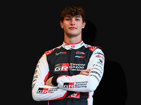 VETRESKA is the Official Luxury Pet Accessories Partner of F1 star Ollie Bearman