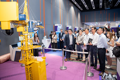 The two-day conference and exhibition attracts 12,000 visits on-site and online (PRNewsfoto/Construction Industry Council)
