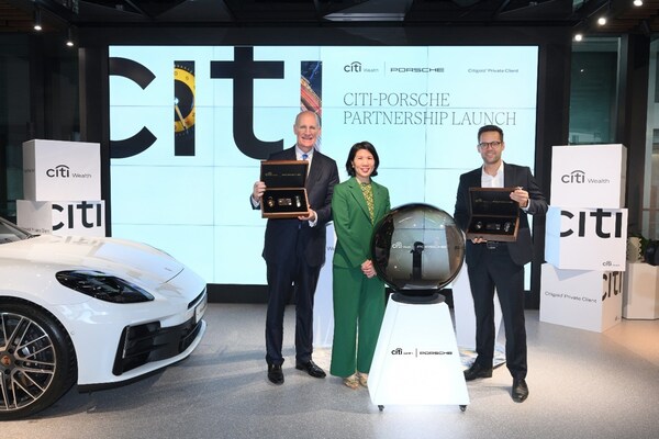 Left to right: Andy Sieg, Head of Wealth at Citi; Yeo Wenxian, Head of Wealth for Asia South at Citi and CEO of Citibank Singapore; and Andre Brand, General Manager of Porsche Singapore, at the launch of the partnership between Citibank Singapore and Porsche Singapore.