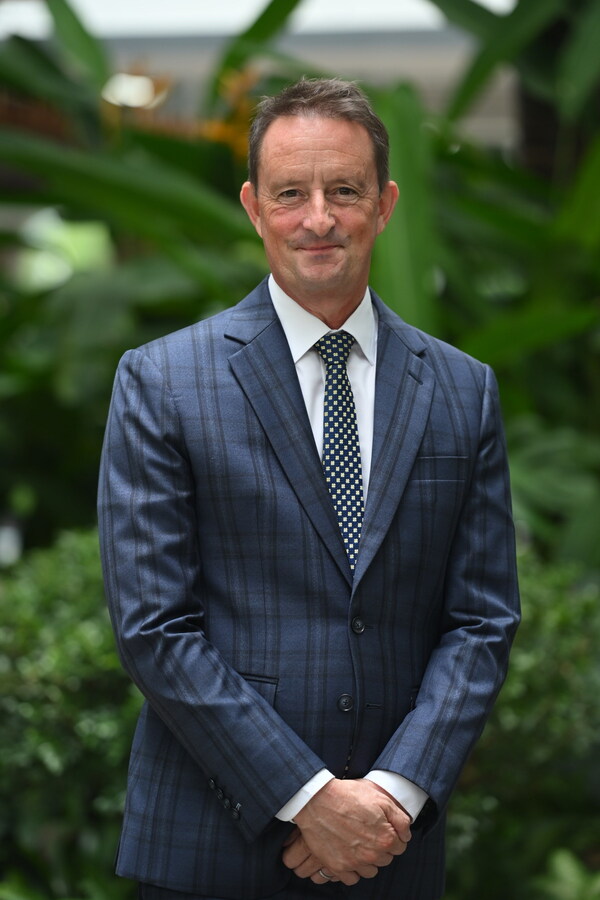 Jon Standen, Executive Principal of AIS Saigon Jon Standen, Executive Principal of AIS Saigon