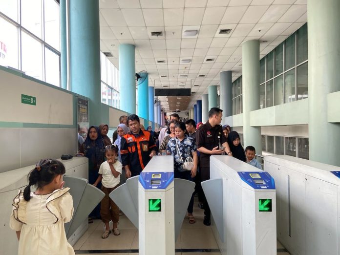 Penumpang Stasiun Araskabu Terus Meningkat, KAI Bandara Perkuat Mobilitas Masyarakat dengan Tarif Mulai Rp5