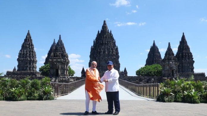 Prabowo dan PM Modi Tegaskan Ikatan Peradaban Indonesia-India di Candi Prambanan