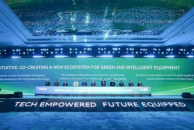 Shandong Heavy Industry Group showcases green, intelligent high-end equipment in Vietnam Shandong Heavy Industry Group showcases green, intelligent high-end equipment in Vietnam