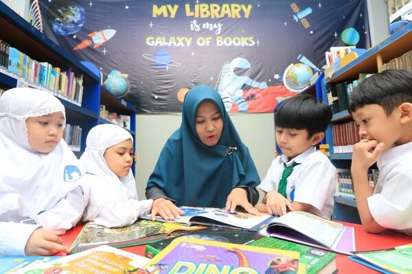 YPI Al Azhar in Indonesia YPI Al Azhar in Indonesia