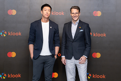 Left to right: Eric Gnock Fah, Co-Founder and President, Klook and Peter Robejsek, Executive Vice President, Market Development, Asia Pacific, Mastercard. Left to right: Eric Gnock Fah, Co-Founder and President, Klook and Peter Robejsek, Executive Vice President, Market Development, Asia Pacific, Mastercard.