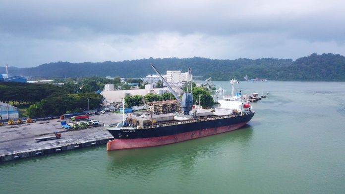 Pelindo Multi Terminal Tanjung Intan Perkuat Kinerja Operasional Pelabuhan