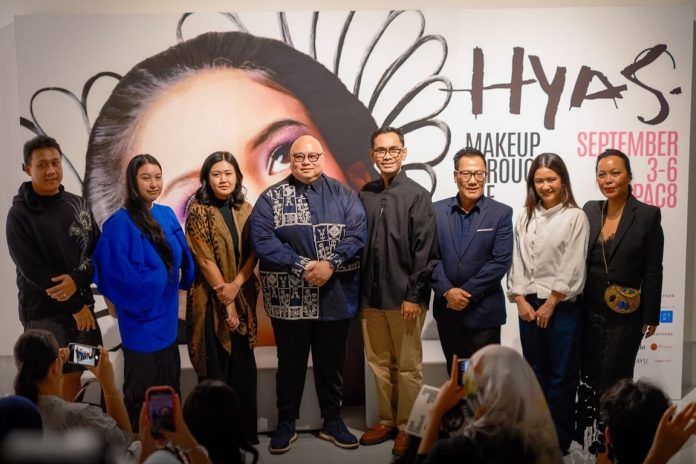 Telusuri Jejak Kecantikan di HYAS Makeup Through the Ages ASHTA District 8