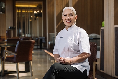 Petty Elliott brings her deep appreciation for Indonesia’s culinary heritage to Bejana, celebrating its authentic flavours, traditions and stories through dishes rooted in the richness and diversity of the archipelago. Petty Elliott brings her deep appreciation for Indonesia’s culinary heritage to Bejana, celebrating its authentic flavours, traditions and stories through dishes rooted in the richness and diversity of the archipelago.