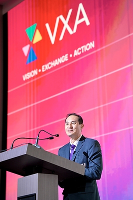 Mr Tan Kiat How, Senior Minister of State, Ministry of Digital Development and Information, delivers an address as Distinguished Guest at the VXA Preview and ARC Singapore launch. Mr Tan Kiat How, Senior Minister of State, Ministry of Digital Development and Information, delivers an address as Distinguished Guest at the VXA Preview and ARC Singapore launch.