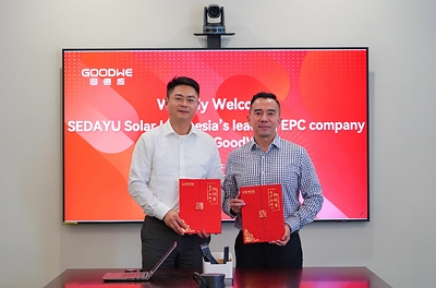 Bryan Bao, Chief Executive Officer of Yude Solar (left), and Fendi Liem, Founder & CEO of SEDAYU Solar (right), mark the strategic partnership between Yude Solar and SEDAYU Solar. Bryan Bao, Chief Executive Officer of Yude Solar (left), and Fendi Liem, Founder & CEO of SEDAYU Solar (right), mark the strategic partnership between Yude Solar and SEDAYU Solar.